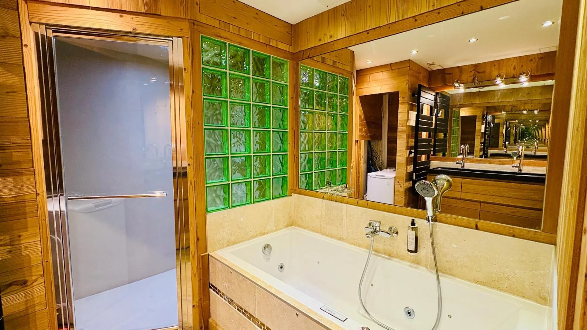 Coup De Coeur Montagnard - 2 Chambres - Cheminee - Garage Isola 2000