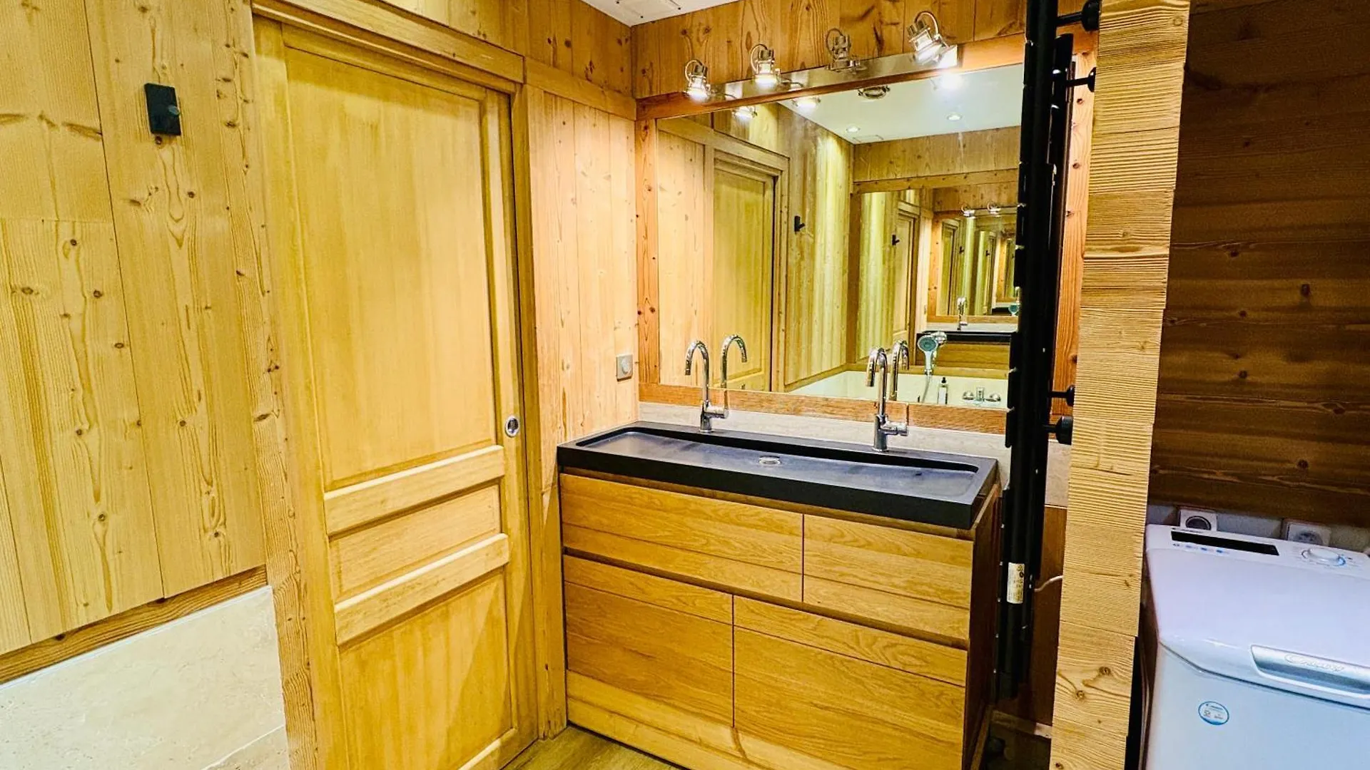 Coup De Coeur Montagnard - 2 Chambres - Cheminee - Garage Isola 2000 0*, Isola 2000 France